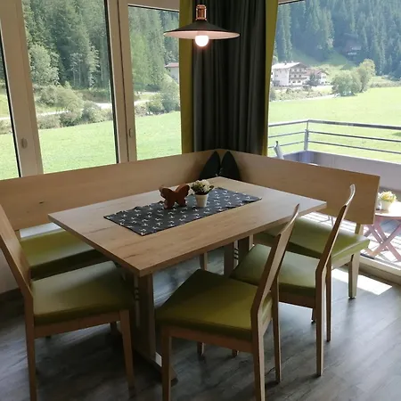 Zirbe Διαμέρισμα Tux